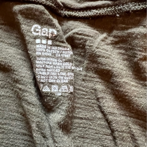 GAP Cotton Olive Green Plus Size Short Sleeve Tee with Sequin - Picture 3 of 4